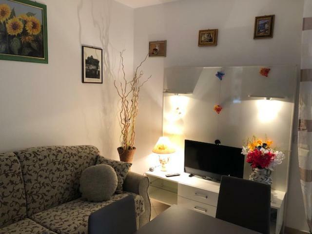 Casa Vacanza "Ilenia" - Taormina Bagian luar foto